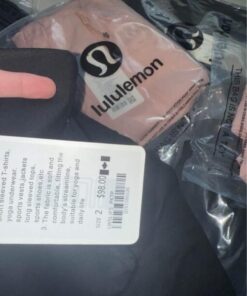 vêtements lululemon​